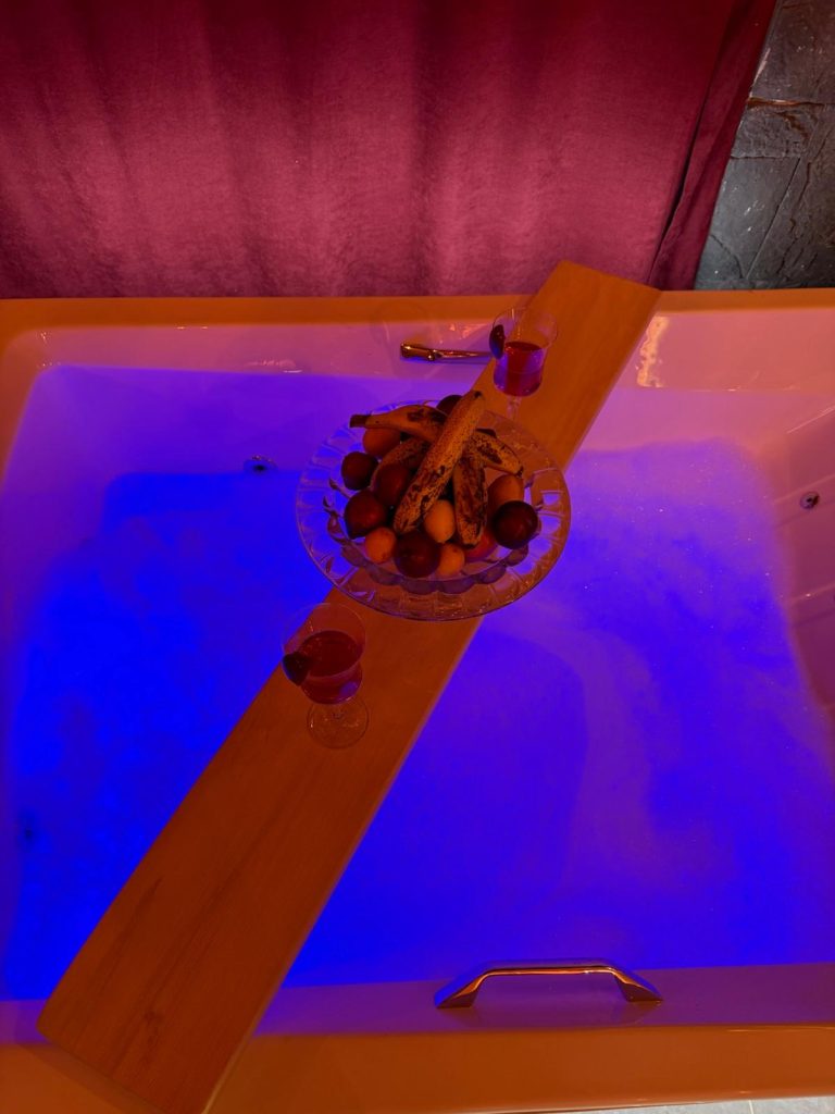 Golikti Dağ Evleri | Jakuzili Bungalov Tatili Çamlıhemşin