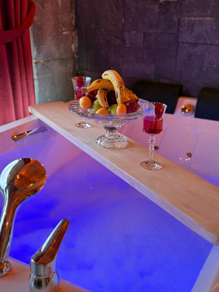 Golikti Dağ Evleri | Jakuzili Bungalov Tatili Çamlıhemşin