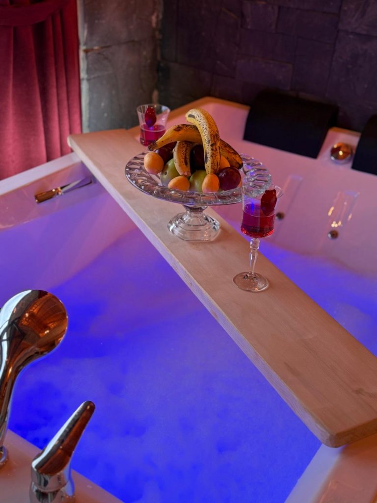 Golikti Dağ Evleri | Jakuzili Bungalov Tatili Çamlıhemşin